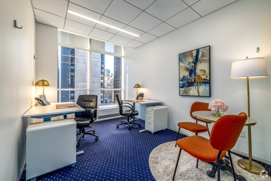 More Photos Of 1330 Avenue of the Americas, New York Coworking Space