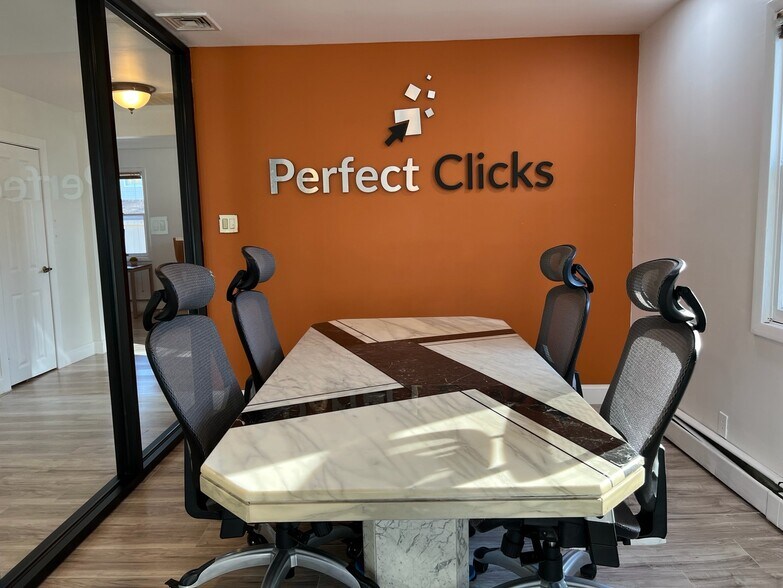 More Photos Of 354 Kingston Rd, Parsippany Office For Sale