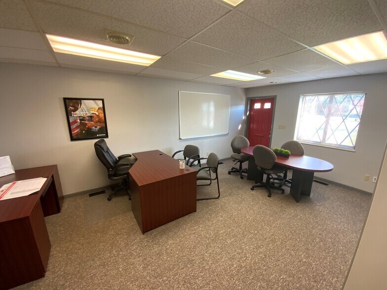 More Photos Of 3723 Wilmington Pike, Kettering Office For Sale