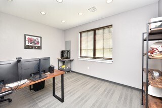 More Photos Of 800 Bonaventure Way, Sugar Land Office For Lease
