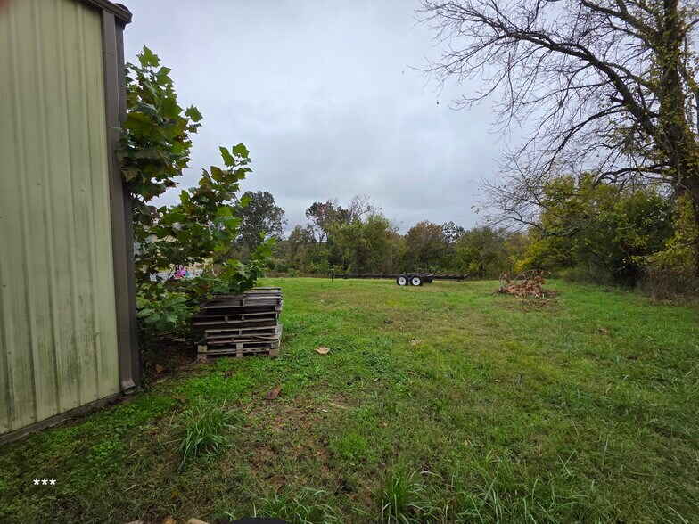 More Photos Of 3300 A Blue Hill Rd, Rogers Industrial For Sale