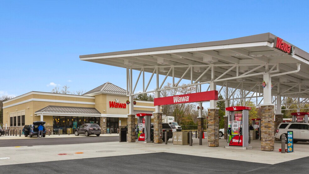 Primary Photo Of 237 Mosier Farm dr, East Stroudsburg Convenience Store For Sale