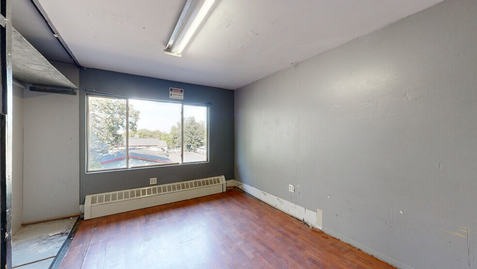 More Photos Of 700 NE California St, Pullman Apartments For Sale