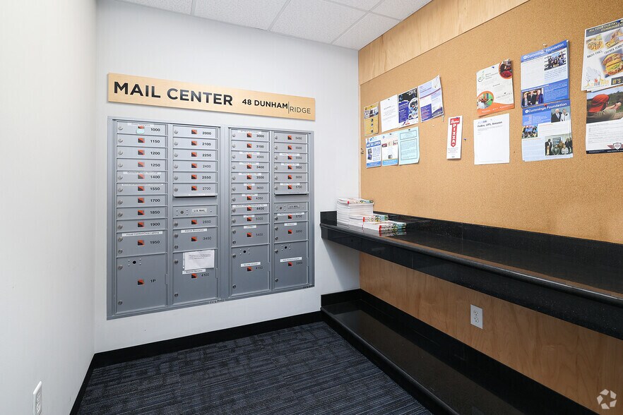 More Photos Of 48 Dunham Rd, Beverly Office For Lease