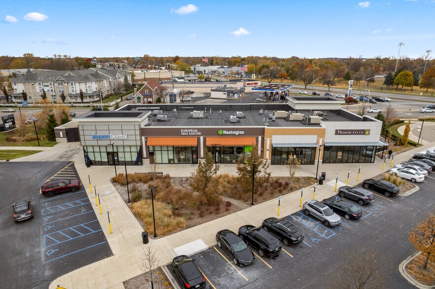 More Photos Of Woodward Ave, Royal Oak Unknown For Lease