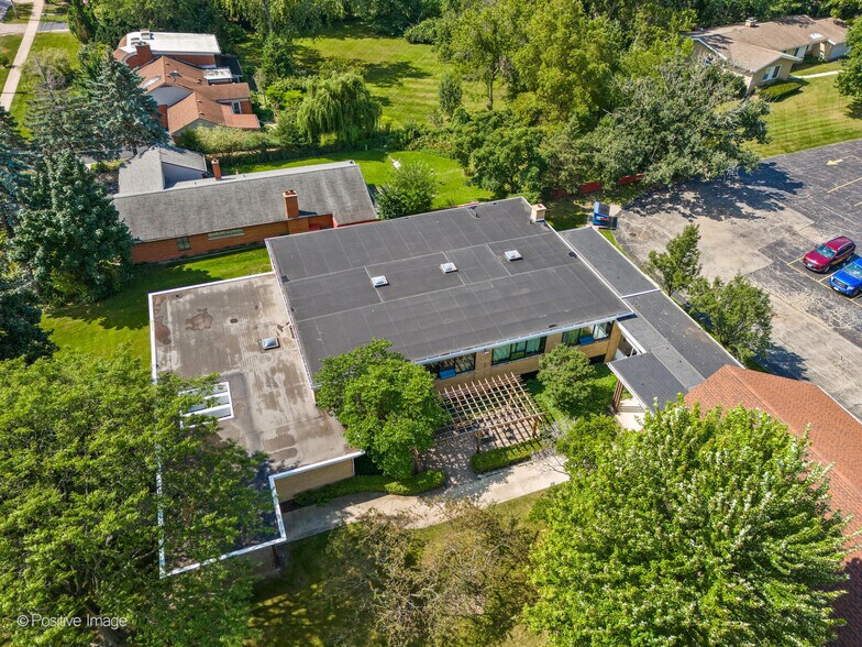 More Photos Of 47 Church St, Lake Zurich Religious Facility For Sale