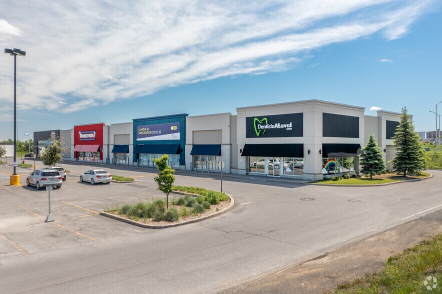 More Photos Of 5205 Boul Robert-Bourassa, Laval Unknown For Lease