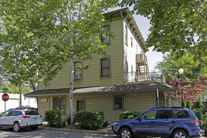 More Photos Of 2801 O St, Sacramento Office Residential For Lease