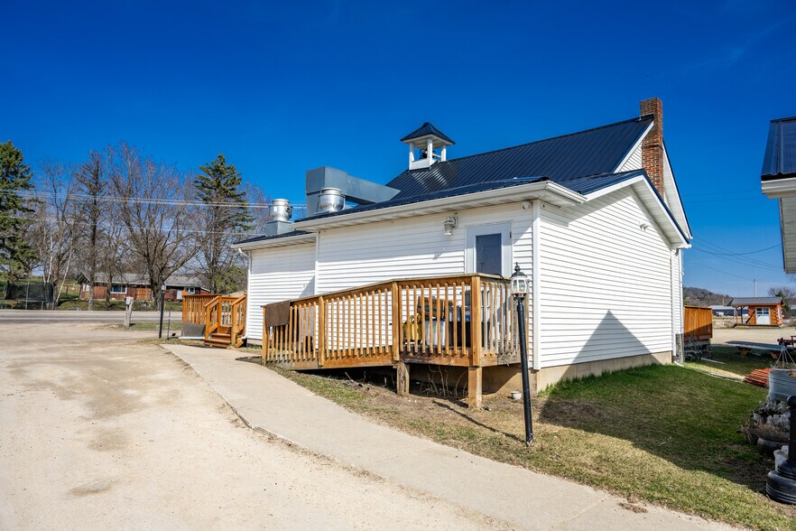 More Photos Of 26225 State Highway 71, Wilton Specialty For Sale