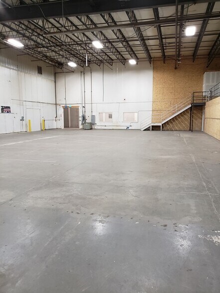 More Photos Of 3528 W 500 S, Salt Lake City Manufacturing For Lease