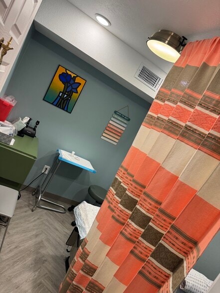 More Photos Of 1905 Goliad Rd, San Antonio Healthcare For Lease