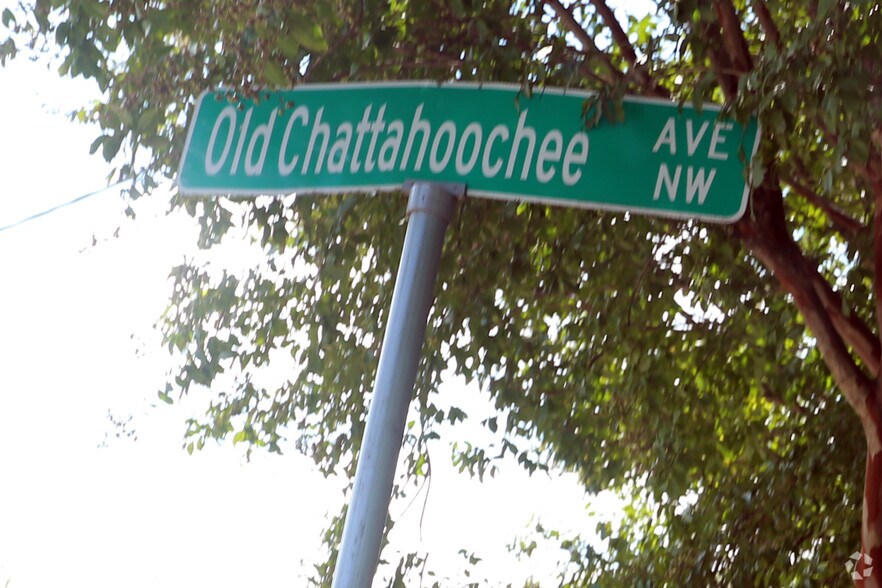 More Photos Of 1122 Old Chattahoochee Ave NW, Atlanta Warehouse For Lease