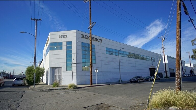 More Photos Of 1729 E Washington Blvd, Los Angeles Warehouse For Lease