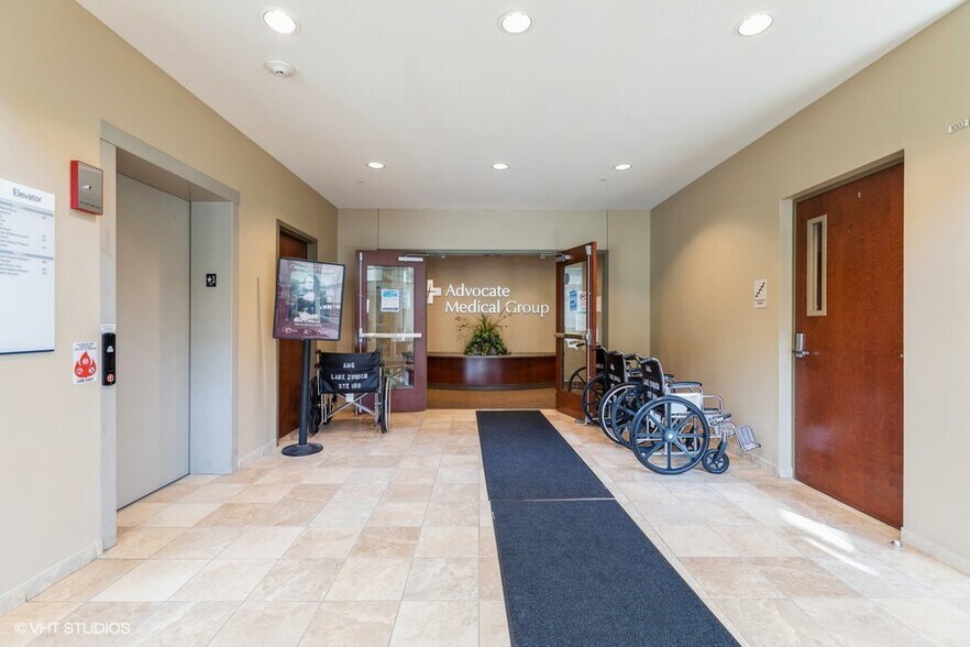 More Photos Of 350 Surryse Rd, Lake Zurich Medical For Lease