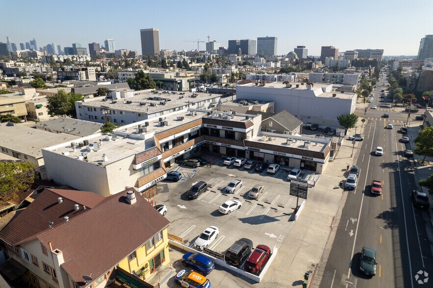 More Photos Of 238-244 S Oxford Ave, Los Angeles Unknown For Lease