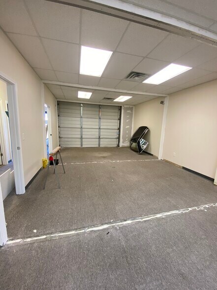 More Photos Of 214 McIver St, Sanford Office For Lease