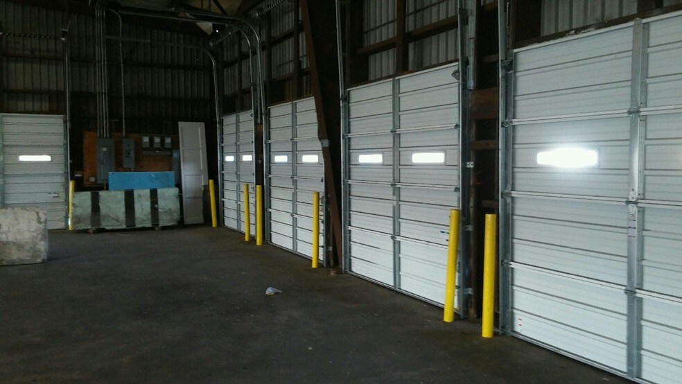 More Photos Of 2324 Eskow Ave, Halethorpe Warehouse For Lease
