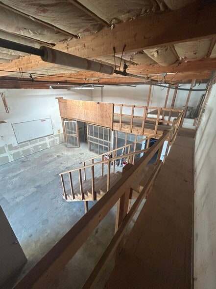 More Photos Of 1130 Industrial Ave, Petaluma Light Manufacturing For Sale