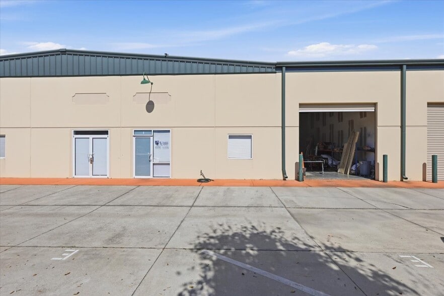 More Photos Of 1220 Biscayne Blvd, Deland Warehouse For Sale