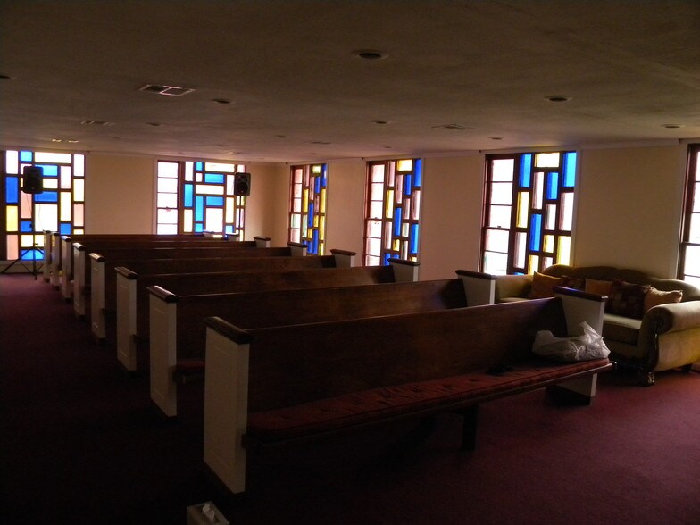 More Photos Of 2517 Wheeler St, Houston Funeral Home For Sale