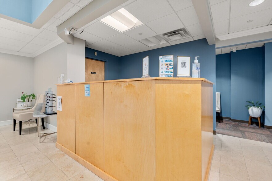 More Photos Of 400 Commonwealth Ave, Boston Medical For Sale