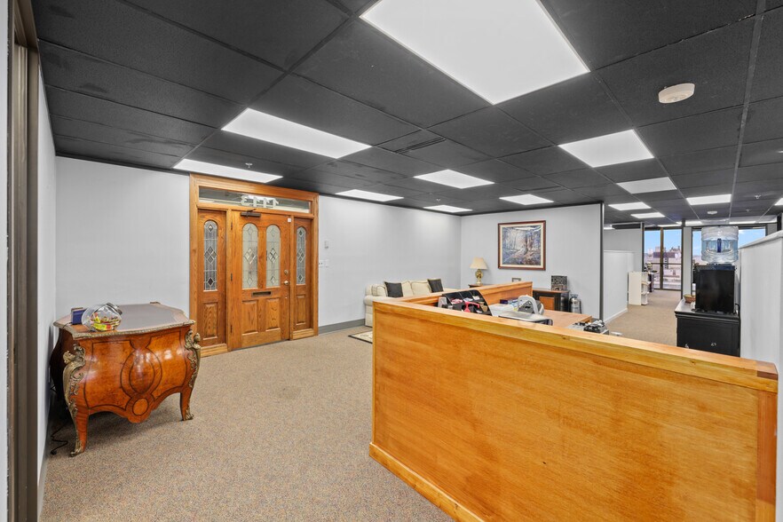 More Photos Of 233 E Bay St, Jacksonville Office For Sale