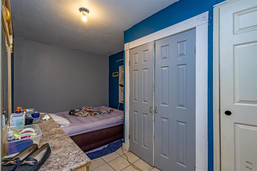 More Photos Of 1801 San Bernardo Ave, Laredo General Retail For Sale