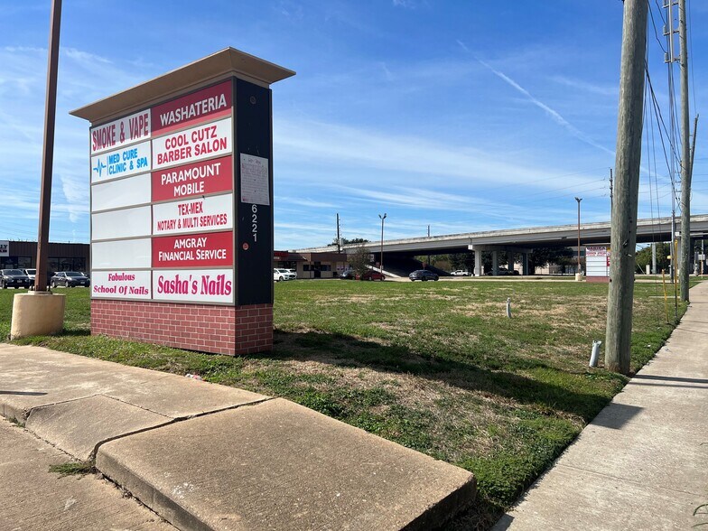 More Photos Of 6221 Highway 6 S, Houston Unknown For Lease