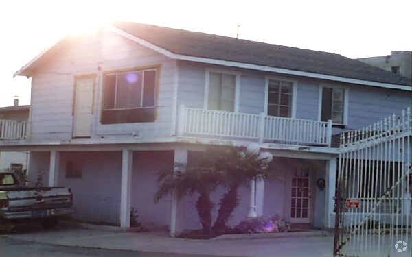 More Photos Of 620 S Cypress St, La Habra Warehouse For Sale