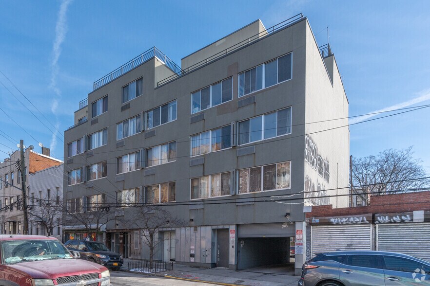 More Photos Of 286 Stanhope St, Brooklyn Apartments For Lease