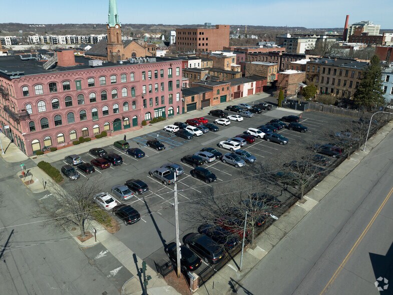 More Photos Of 514 Fulton St, Troy Loft Creative Space For Lease