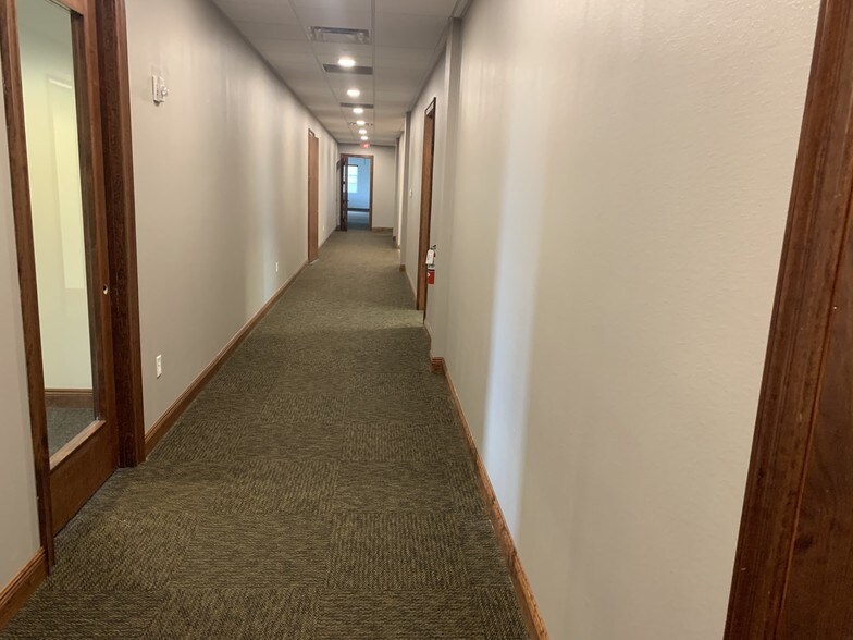 More Photos Of 4300 S Highway 27, Clermont Storefront Retail Office For Lease