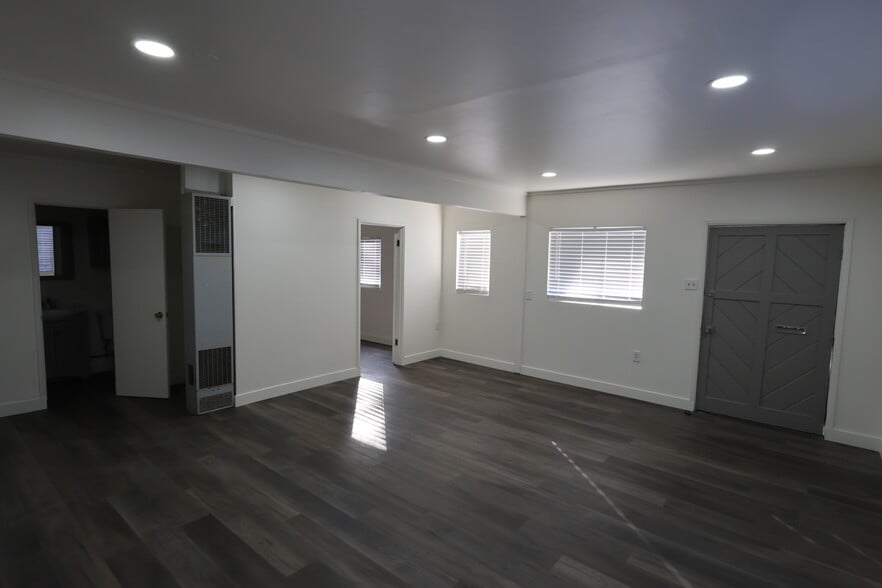 More Photos Of 138 Sierra St, El Segundo Manufacturing For Lease