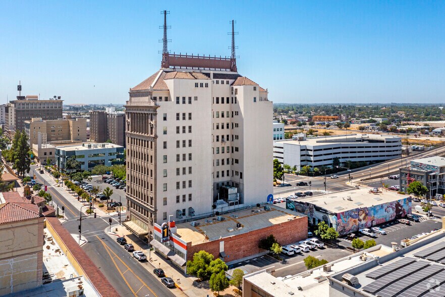 More Photos Of 1401 Fulton St, Fresno Office For Lease