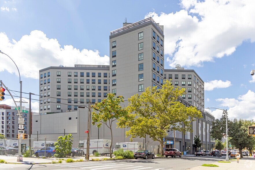 More Photos Of 4720 3rd Ave, Bronx Apartments For Lease