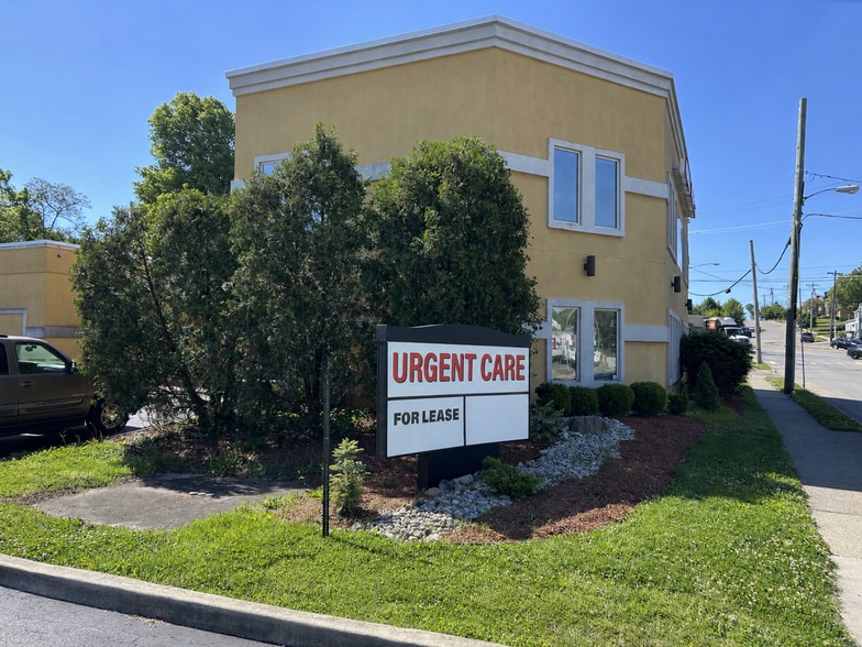 Primary Photo Of 3006 Glenmore Ave, Cincinnati Medical For Lease