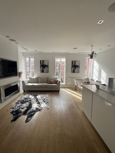 More Photos Of 321 E 84th St, New York Apartments For Sale