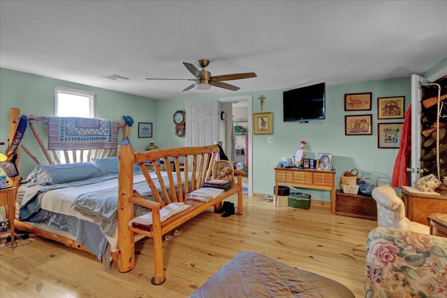 More Photos Of 655 Route 61, Orwigsburg Restaurant For Sale