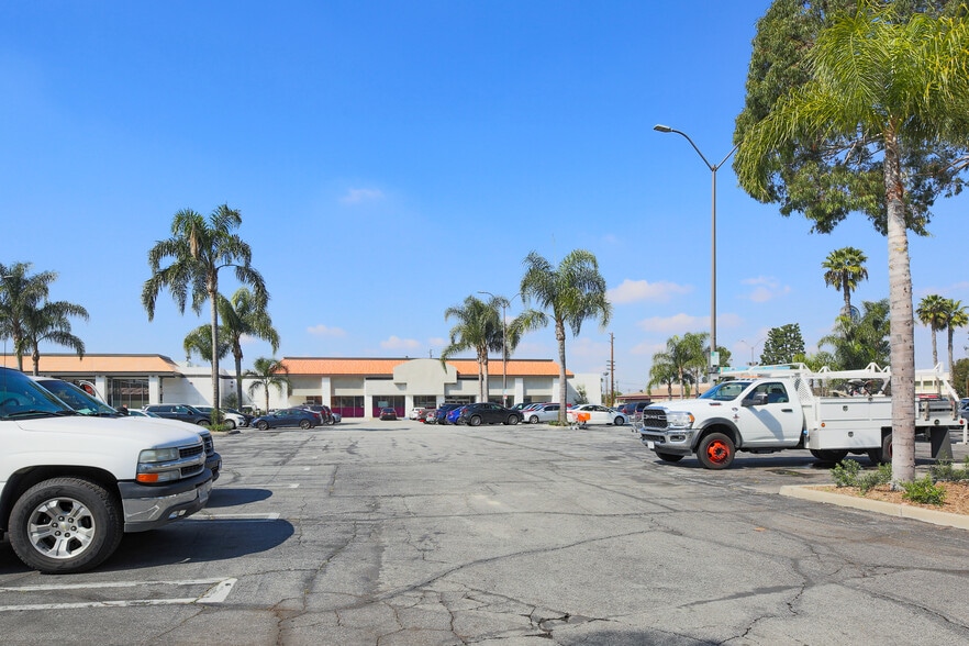 More Photos Of 14301-14379 Clark Ave, Bellflower Unknown For Lease