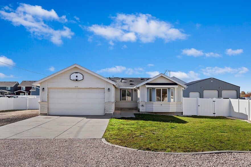 More Photos Of 4095 S 3500 W, West Haven Warehouse For Sale