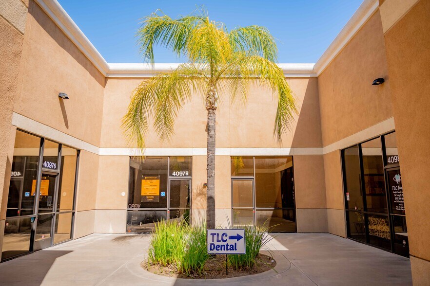 More Photos Of 40930-41090 California Oaks Rd, Murrieta Unknown For Lease