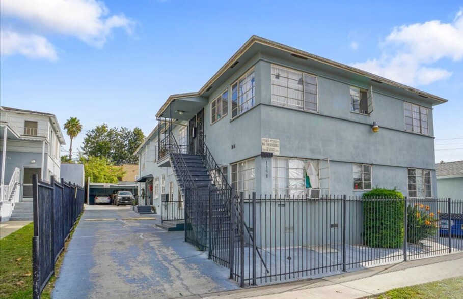 Primary Photo Of 1358 S Cochran Ave, Los Angeles Apartments For Sale