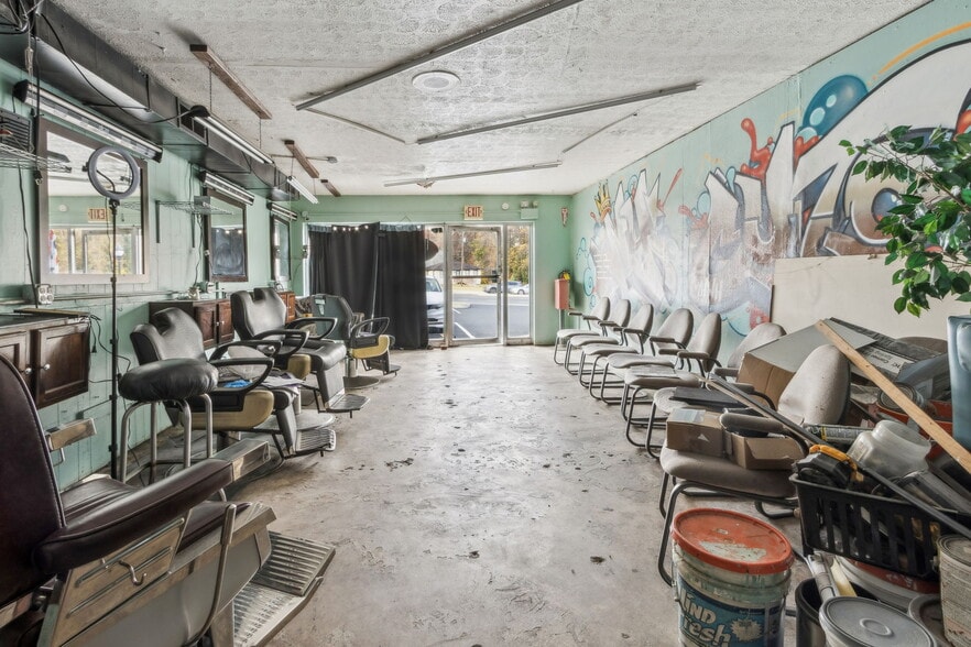 More Photos Of , Smyrna General Retail For Sale