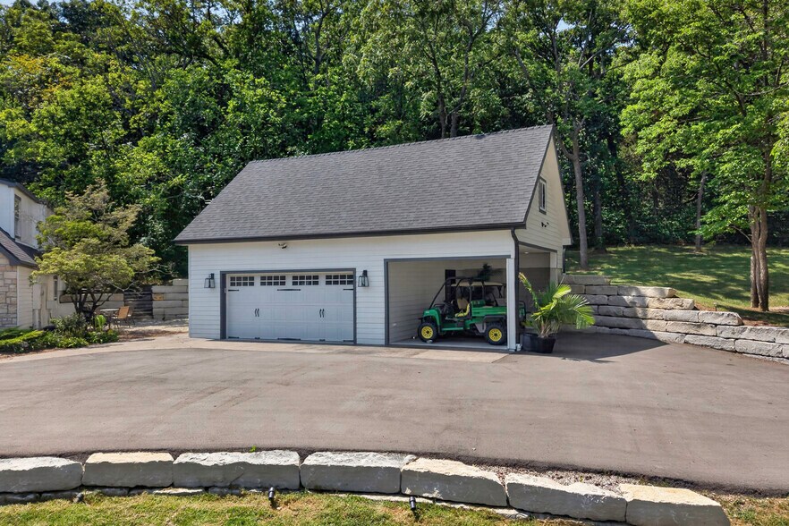 More Photos Of 1558 N 600 Rd, Baldwin City Specialty For Sale