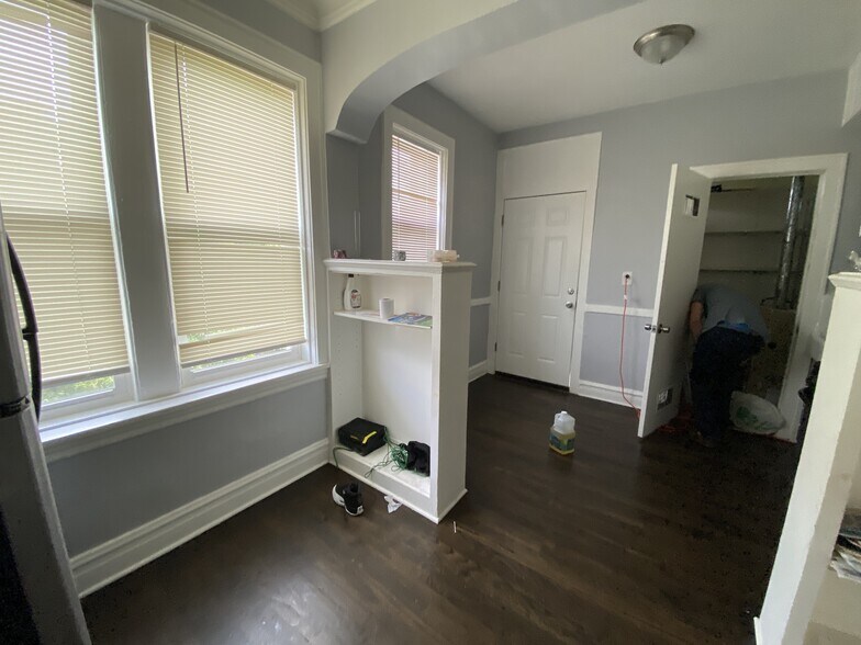 More Photos Of 1621 S Komensky Ave, Chicago Multifamily For Sale