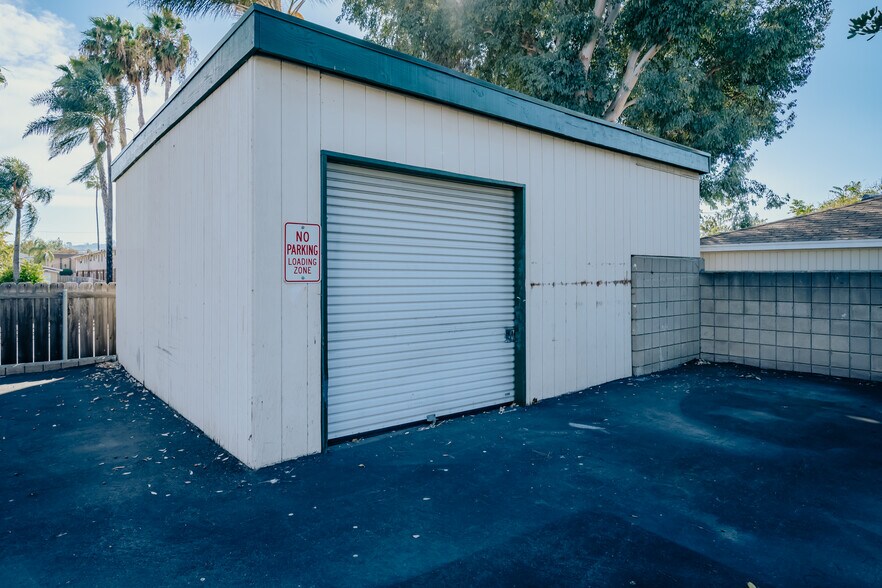 More Photos Of 396 N Magnolia Ave, El Cajon Medical For Lease