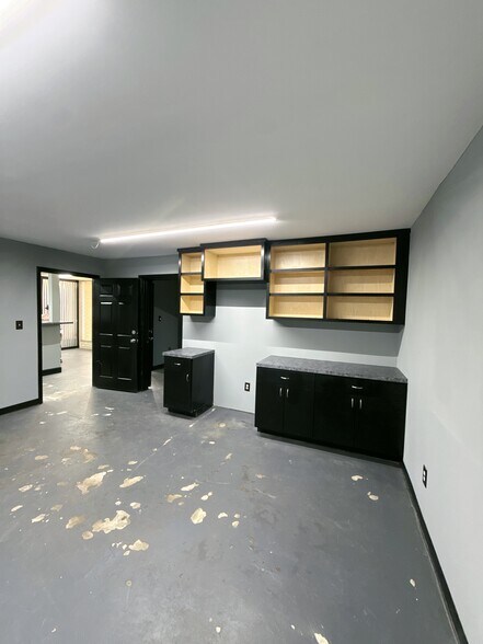 More Photos Of 4127 Weslow St, Houston Industrial For Lease