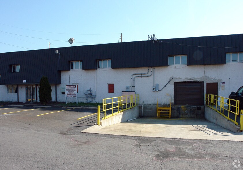 More Photos Of 721-729 Wicker Ave, Bensalem Manufacturing For Lease