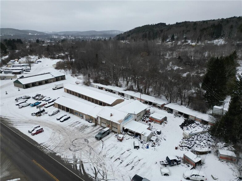 Primary Photo Of 3522 Andover Rd, Wellsville Auto Repair For Sale