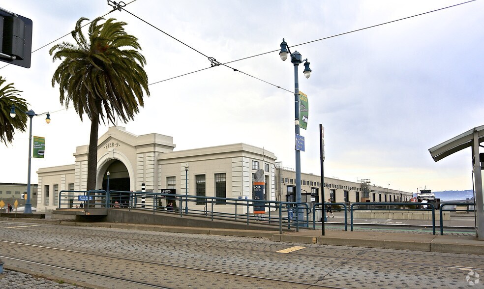 More Photos Of The Embarcadero @ Bay St., San Francisco Unknown For Lease